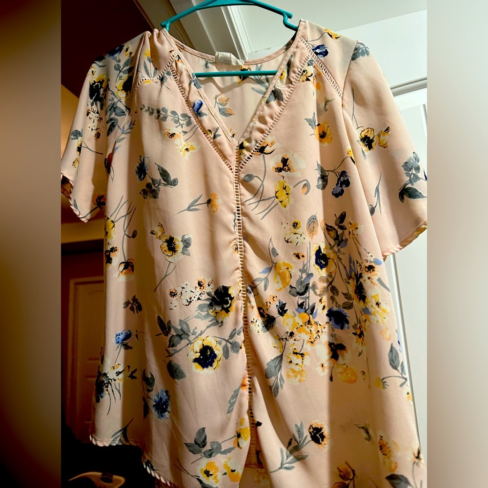 Light weight blouse